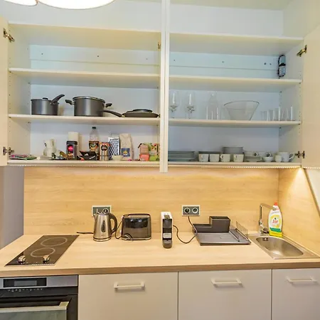 Lejlighed Business Andel, 10 Min To Centre, Netflix, Paid Parking Prag