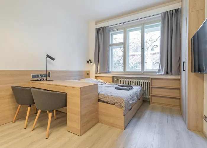 Business Andel, 10 Min To Centre, Netflix, Paid Parking * 프라하