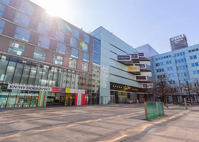 Business Andel, 10 Min To Centre, Netflix, Paid Parking * 프라하