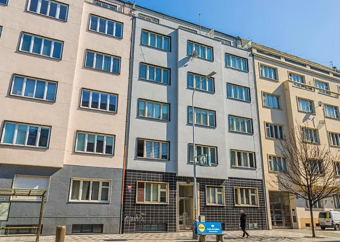Business Andel, 10 Min To Centre, Netflix, Paid Parking 아파트
