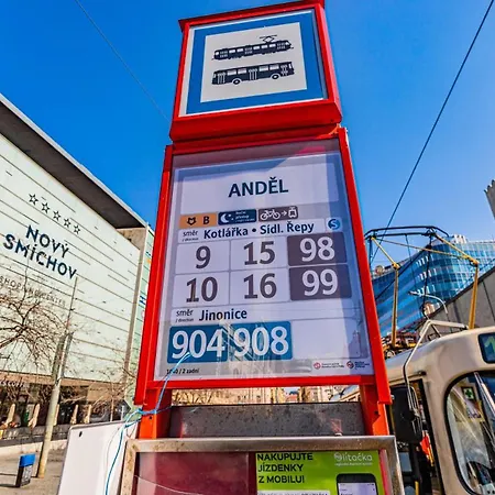 شقة Business Andel, 10 Min To Centre, Netflix, Paid Parking *